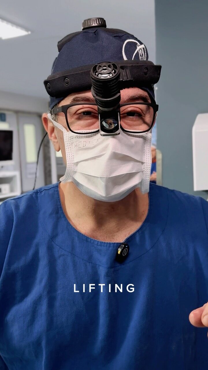 Instagram post from drglaucoalmeida. This post is in position 0.