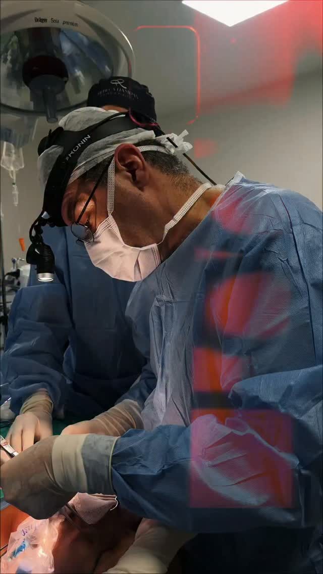 Instagram post from drglaucoalmeida. This post is in position 1.
